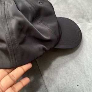 Black H&M hat